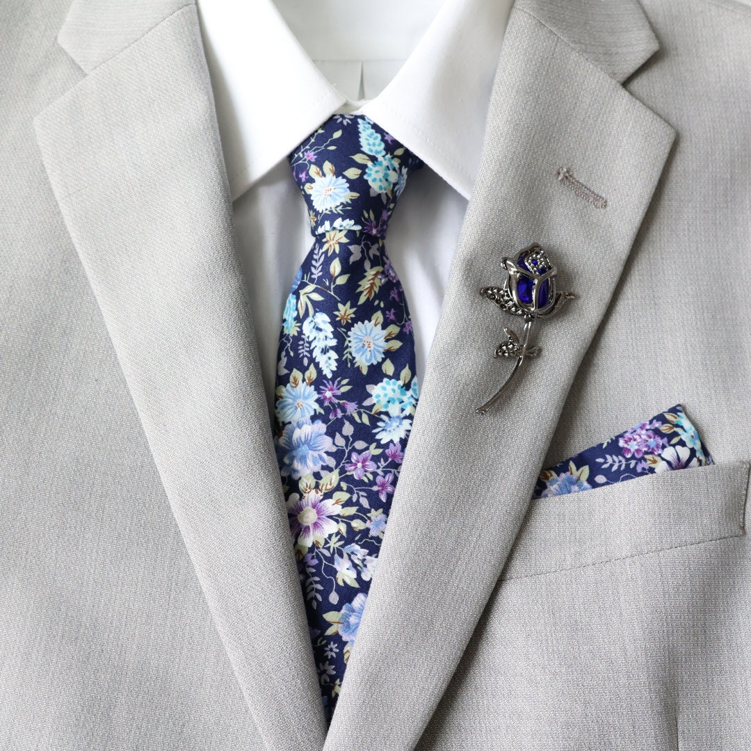 Ollie Purple Floral Mens Necktie Purple Tie Floral picture