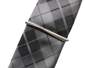 Pince à cravate en métal argenté Montana | Barre de cravate pour hommes | Accessoires cravate | Cadeau de la fête des Pères | Cadeau pour les hommes | Cadeaux pour lui | Cadeaux pour papa