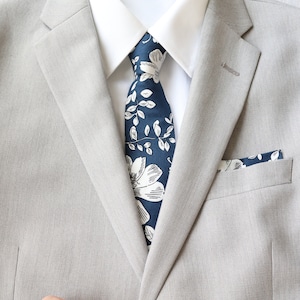 Casey Dark Blue Floral Men&#39;s Skinny Tie and Pocket Square Set | Navy Tie | Blue Weddings | Boys Necktie | Groom Groomsmen Necktie