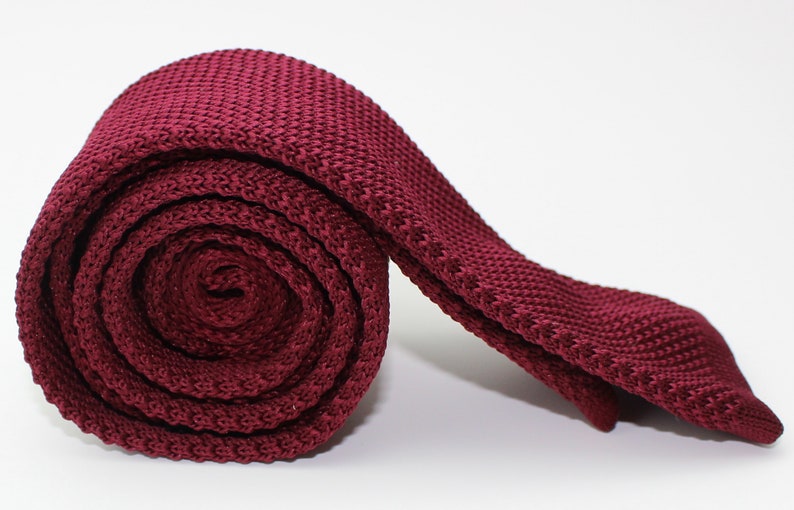 sock tie