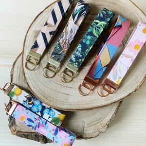 Schlüsselband Schlüsselanhänger Damen Handgelenk  Schlaufe Boho Blumen