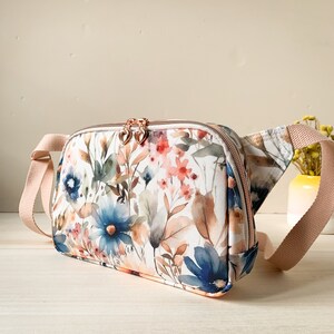 Sac bandoulière en toile d'extérieur hydrofuge Sac bandoulière femme bohème chic Motif floral beige Sac femme Wildflower robuste image 7