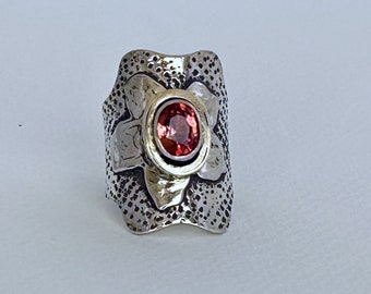 Natural Red Spinel Ring pleasing vibrant and beautiful Bohemian design it is one of August Birthstone 22nd anniversary gift idea for her