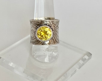 Yellow stone sterling silver ring statement to wear striking cocktail Ring Comfortable Piece to Wear highest quality cz  Contemporary Ring