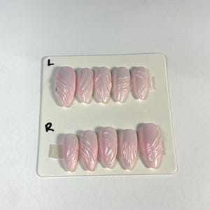 PRESS ON NAILS - pearly white nails at home, gelx, acrylic nails, custom nails