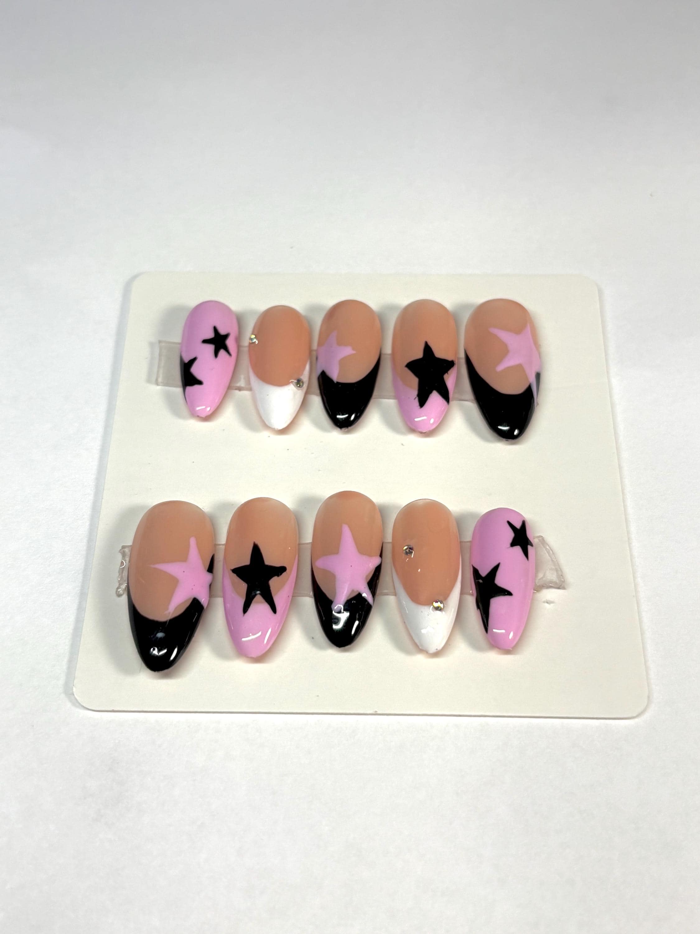 PRESS ON NAILS - Olivia Rodrigo inspirierte Presse auf Nägel zu Hause, Gelx, Acrylnägel, benutzerdefinierte Nägel
