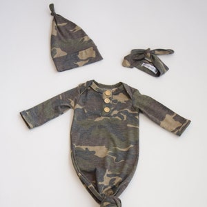 Camo Newborn Baby Gown Set, Knotted Hat and Top Knot Headband, Going Home Set, Soft Fabric image 2