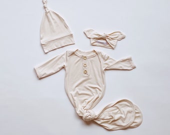 Set van 3 pasgeboren babyjurkjes in beige, crème, met geknoopte muts en hoofdband met knoop, Going Home-set, set van 3