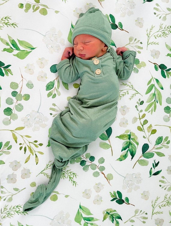 Newborn gown store and headband