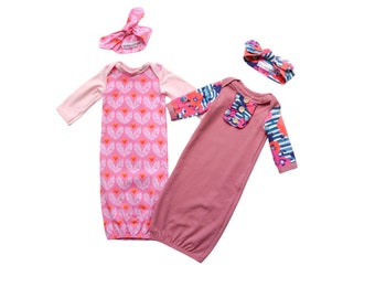 Set pasgeboren babyjurk met bloemen: roze katoenen outfit voor babymeisjes