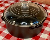 Unmarked Wagner Ware 5 Quart Cast Iron Dutch Oven with Glass Lid, Vintage, Restored, Seasoned