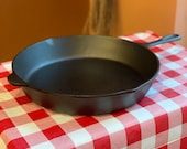 Vintage Unmarked Lodge 3 Notch Cast Iron Skillet No. 12 , Restored, Seasoned, Large 13 Pan