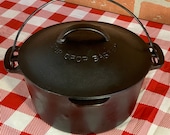 Wagner Ware Sidney O Cast Iron Round Roaster No. 6 with Drip Drop Baster Lid, Antique Small Dutch Oven and Cover, Restored, Seasoned