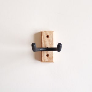 Handmade Ash Wood Guitar Wall Mount: Minimalist Acoustic, Electric, Bass Hanger
