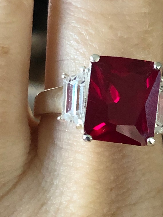 A Vintage 6CT Emerald Cut Red Ruby Ring - image 2