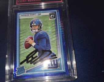 Tarjeta de novato autografiada por Jaxson Dart con certificado