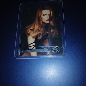 Nicole Kidman autographed card with coa