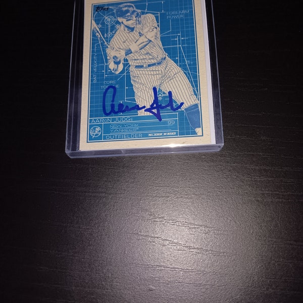 Aaron Judge autographed card with coa