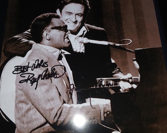 Ray Charles, Johnny Cash autografato 8x10 con certificato di autenticità