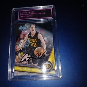 Catlin Clark Autographed rookie card with coa