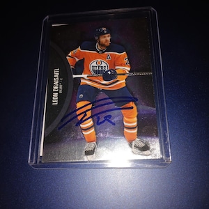 Leon Draisaitl handsignierte Karte mit Mäppchen
