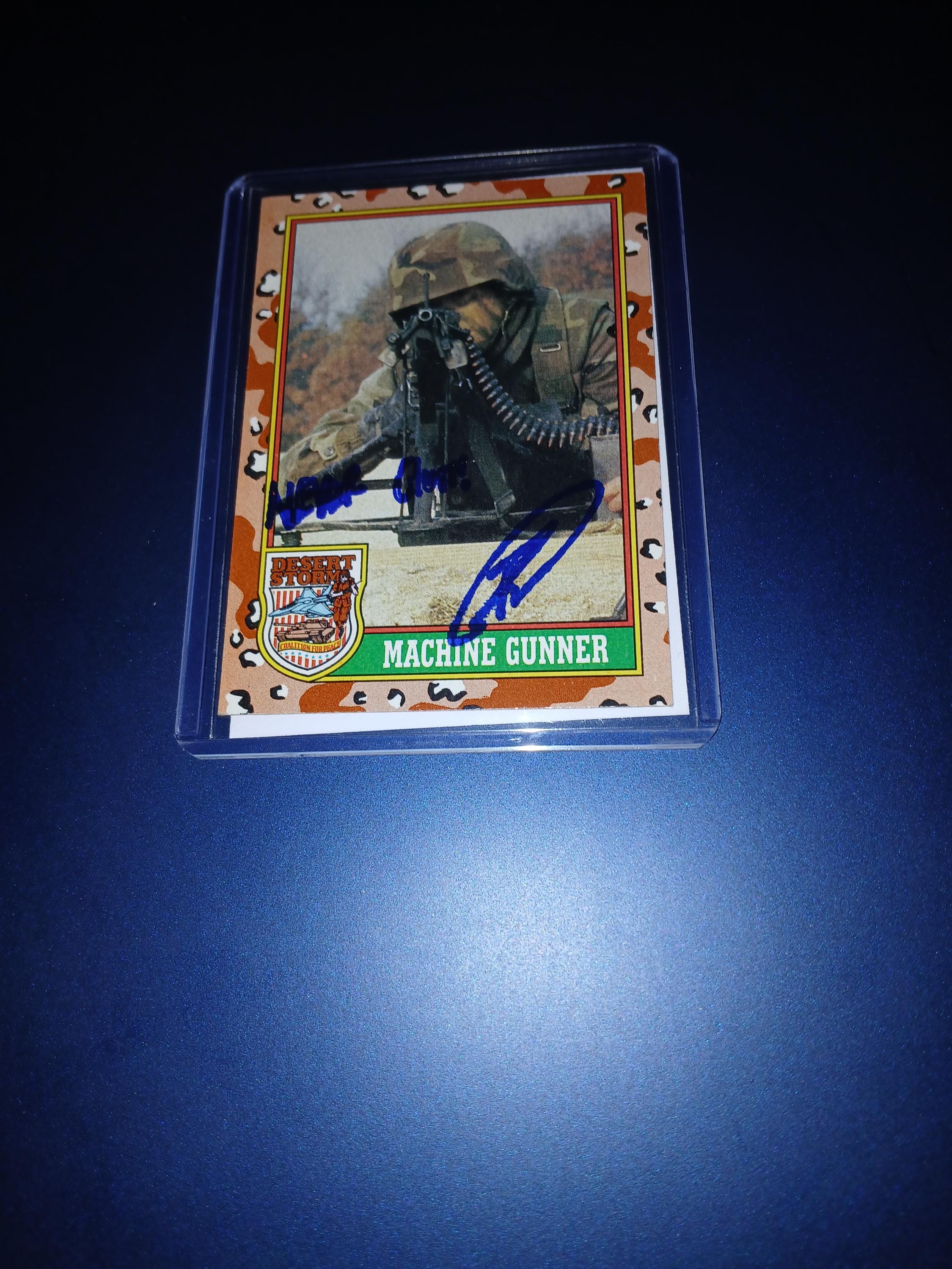 ロブ・オニールのサイン入りオサマ・ビン・ラディンカード（COA付き