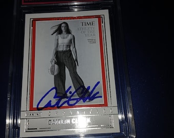 Catlin Clark autographed card with Cert