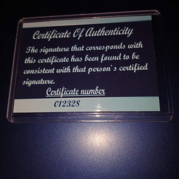 ホセ・アルトゥーベ直筆サインカード（証明書付き） - Etsy 日本