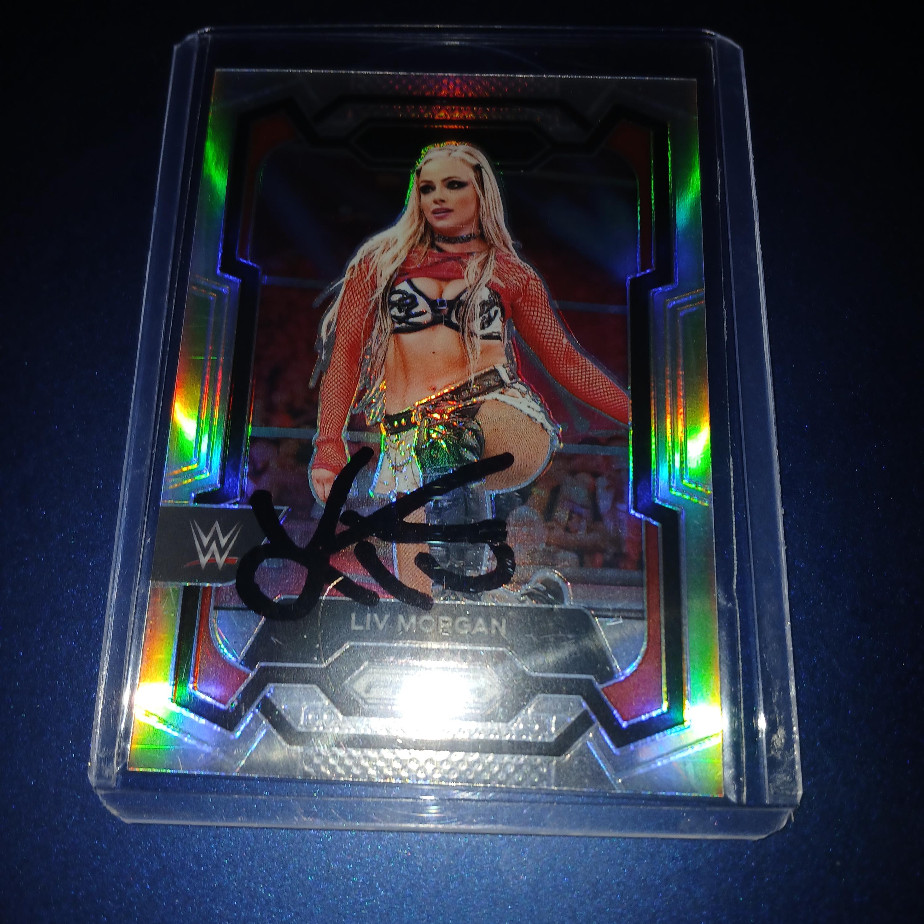 Liv morgan - Etsy 日本