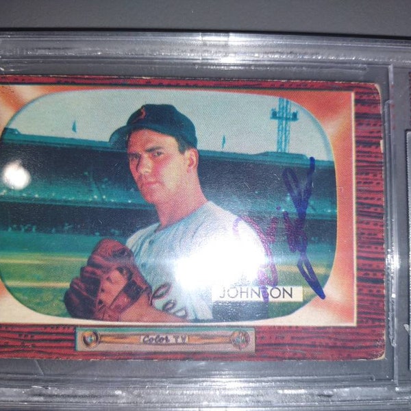 Don Johnson beckett certified autographed 1955 Bowman card.