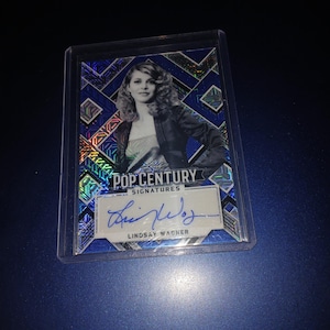 Lindsay Wagner certified autographed card