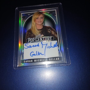 Sarah Michelle Gellar certified autographed card