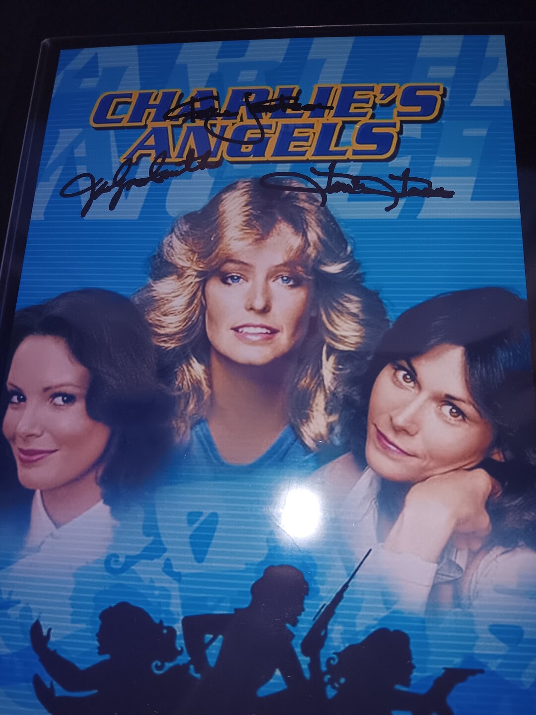 Farrah Fawcett, Jaclyn Smith, Kate Jackson Autographed Promo With Coa