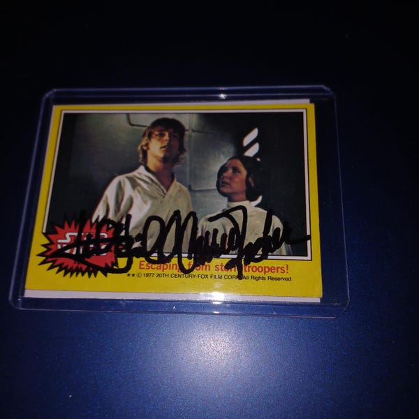 Mark Hamill, Luke Skywalker, Carrie Fisher autographed card with coa