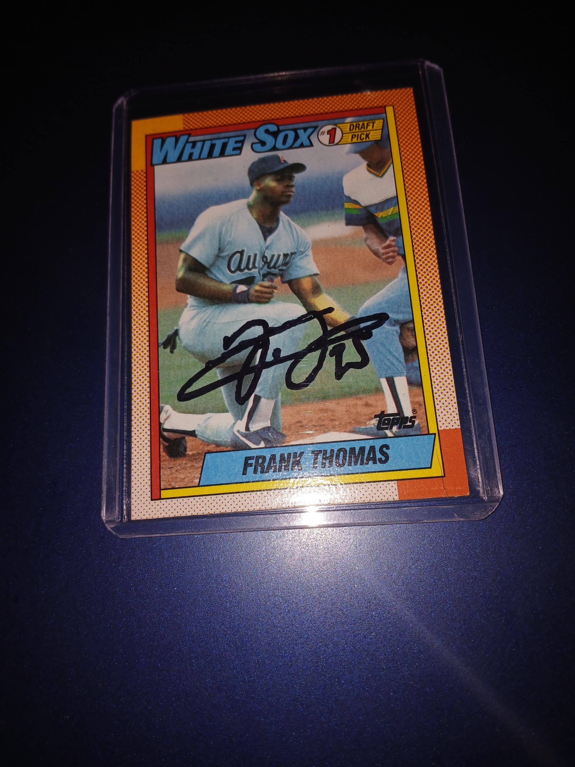MLB殿堂☆フランク・トーマス 22 Topps 直筆サインジャージカード フランクトーマスサインカードMLB殿堂☆フランク・トーマス 22 Topps