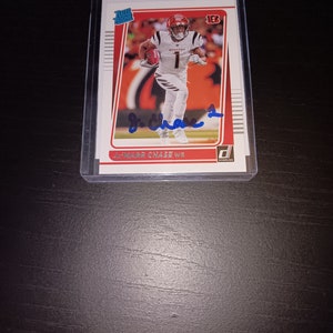 Ja'marr Chase autographed rookie card with coa