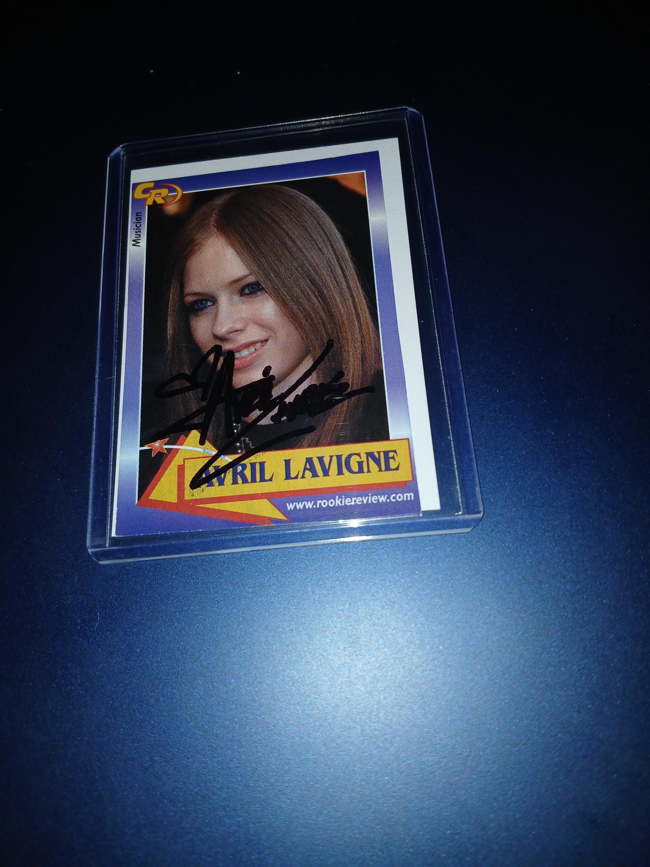 Avril lavigne signed - Etsy 日本