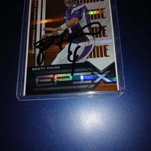 Brett Farve Autographed card with coa