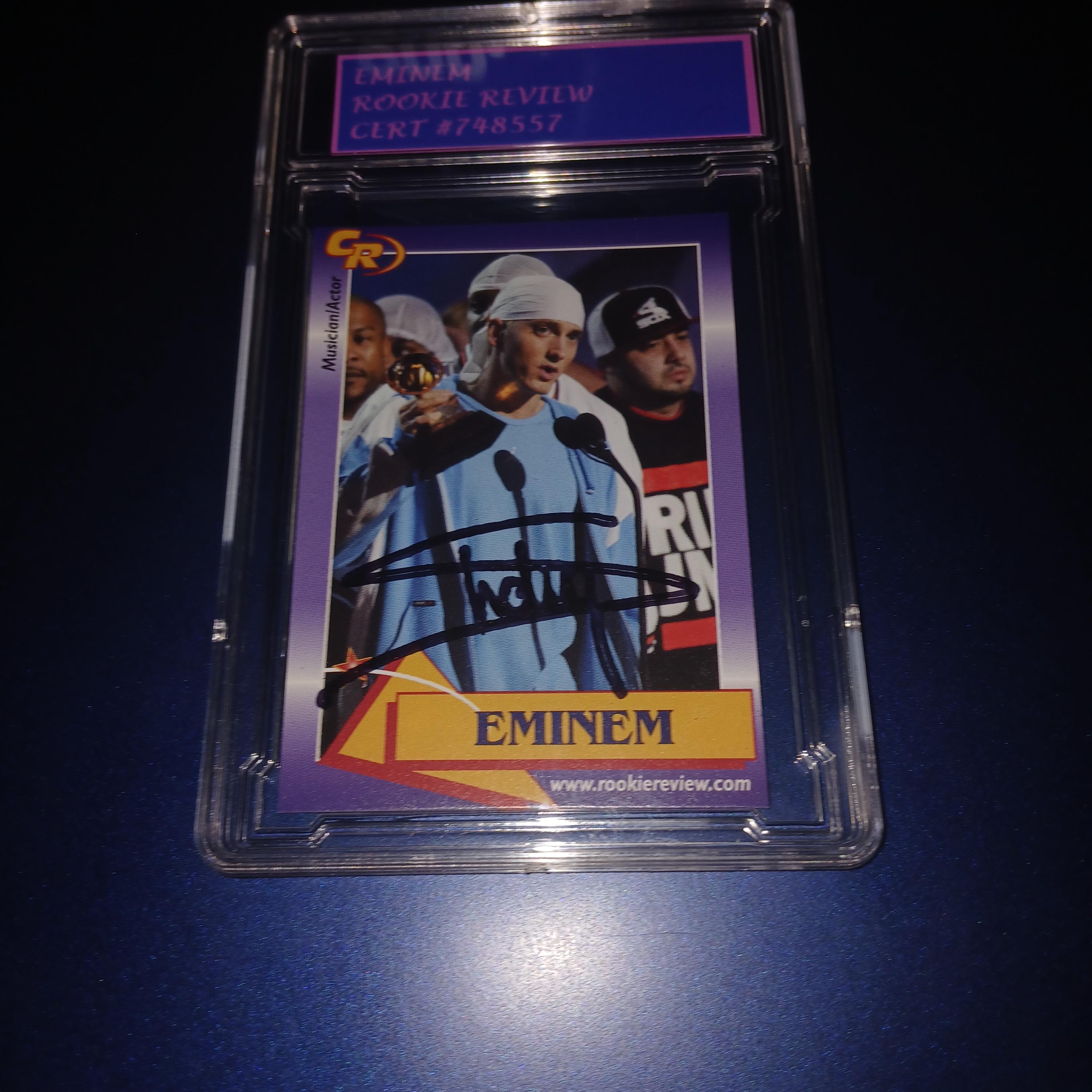 EMINEM 直筆サイン入りフォトフレーム　エミネム EMINEM 直筆サイン入りフォトフレーム エミネム Amazon.co.jp