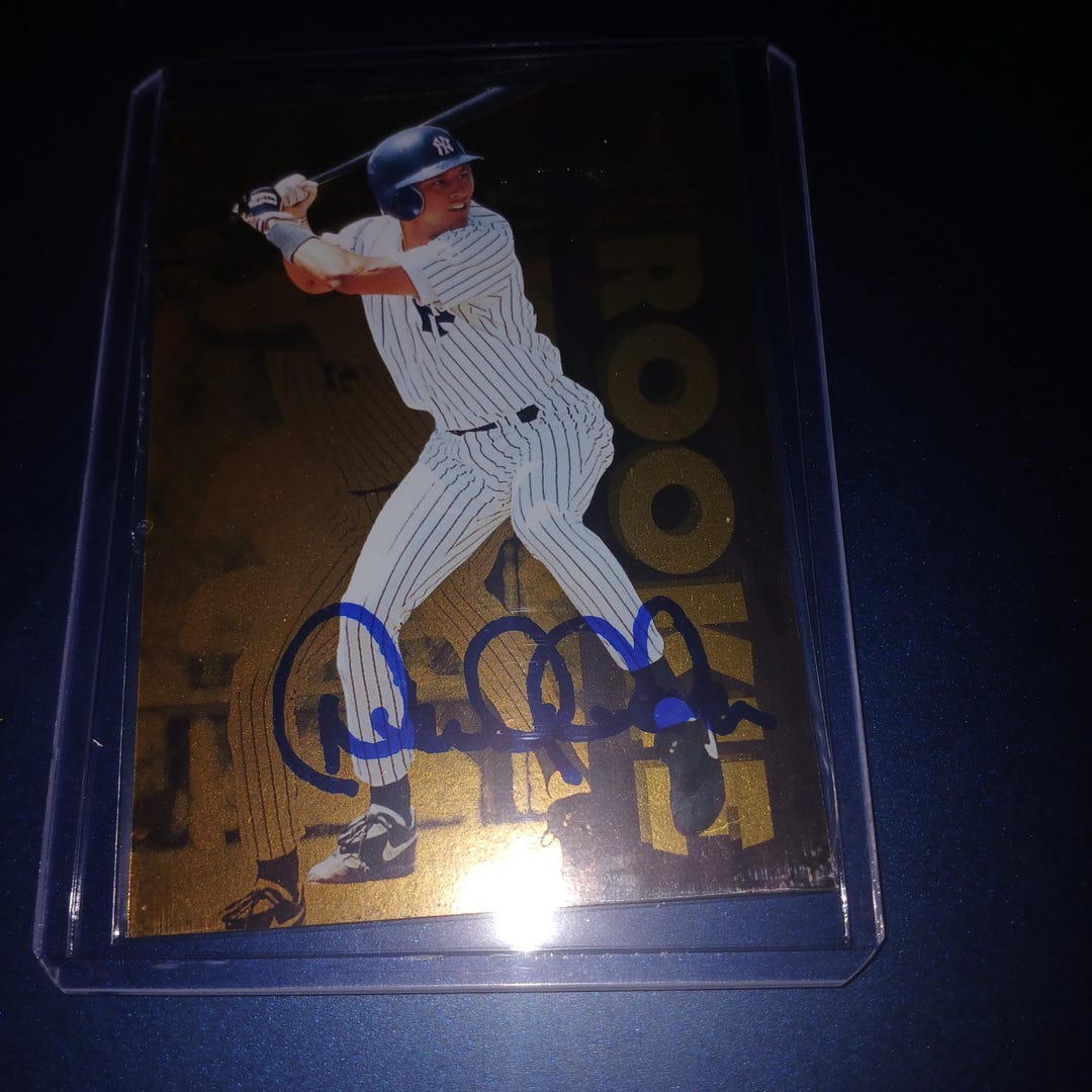 Derek Jeter Autographed Rookie Card With Cert - Etsy