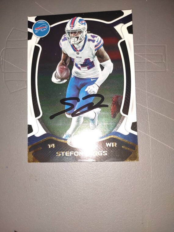 Stefon Diggs Autographed Card - Etsy