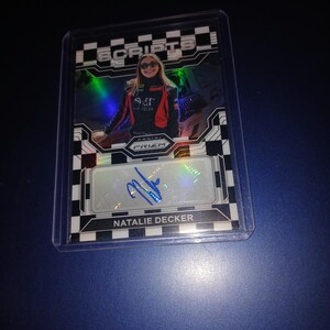 Carte autographiée certifiée Natalie Decker Panini.