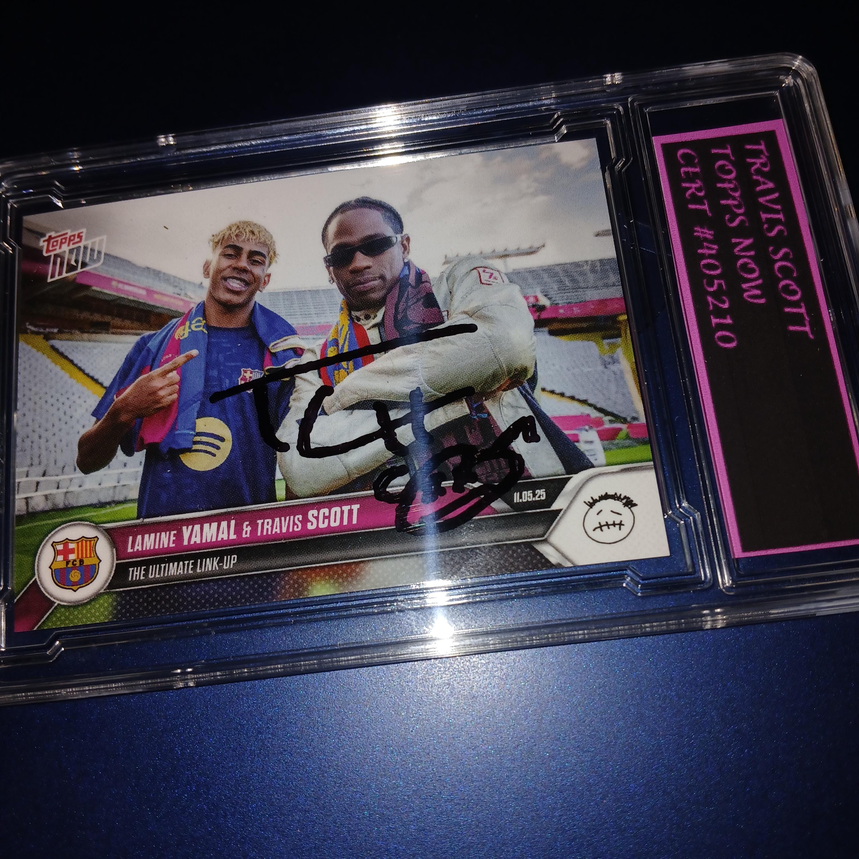 トラヴィス・スコットの直筆サインカード（証明書付き） - Etsy 日本