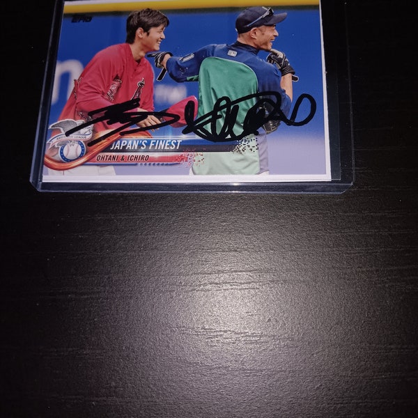 Shohei Ohtani, Ichiro autographed card with coa