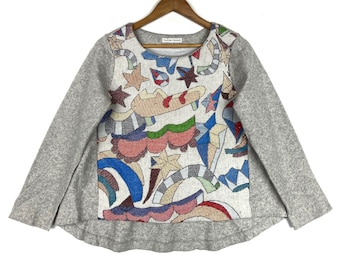 Tsumori Chisato Sweatshirt: All Over Print, Japanischer Designer Stil