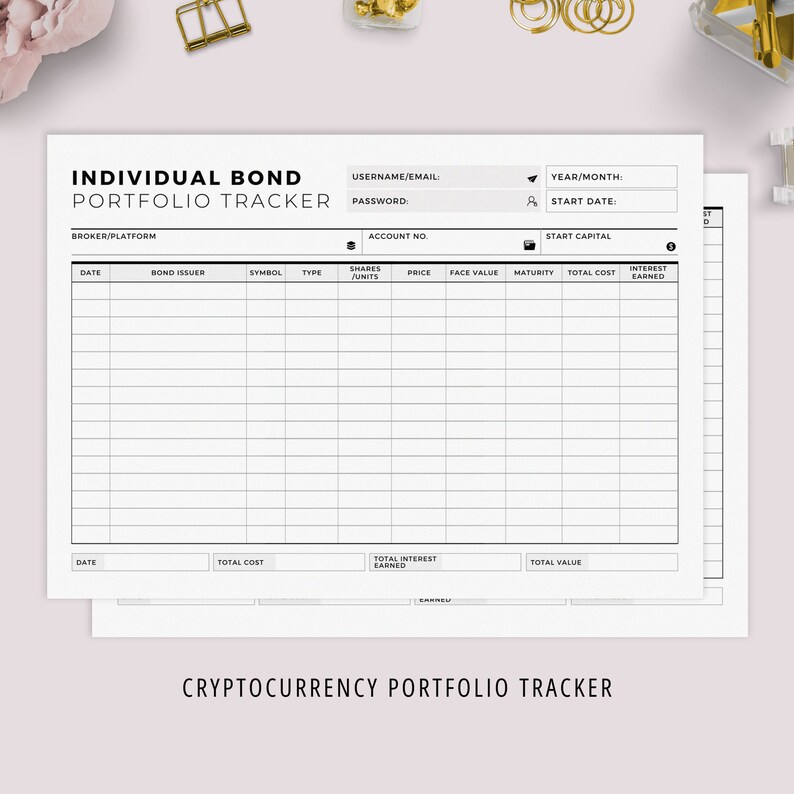K&ouml;nnte beinhalten: Ein druckbarer Tracker f&uuml;r Anleihen- und Kryptow&auml;hrungs-Portfolios. Der Tracker enth&auml;lt Abschnitte f&uuml;r Datum, Anleihenemittent, Symbol, Typ, Aktien, Preis, Nennwert, F&auml;lligkeit, Gesamtkosten, Zinsertr&auml;ge, Gesamtkosten, Gesamtzinsertr&auml;ge und Gesamtwert.