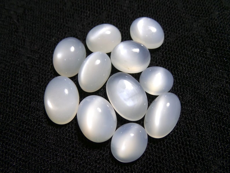 11 Pcs White Moonstone Gemstone. Size - 14.5x10-9.5x8 MM Approx Natural White Moonstone Cabochons Smooth Oval Shape Gemstone Moonstone