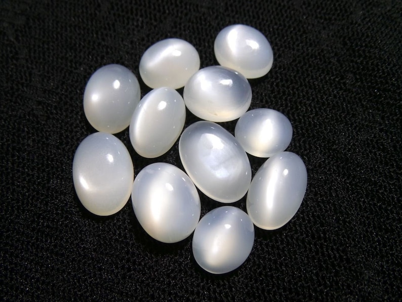 11 Pcs White Moonstone Gemstone. Size - 14.5x10-9.5x8 MM Approx Natural White Moonstone Cabochons Smooth Oval Shape Gemstone Moonstone
