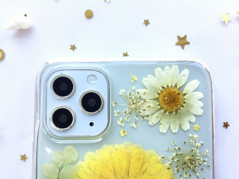 White Daisy Yellow Pressed Flowers Clear Dried Real Natural Floral Case For iPhone 12 11 Pro Max 12 11 Pro 11 12 Mini Xs Max XR X 7P 8P