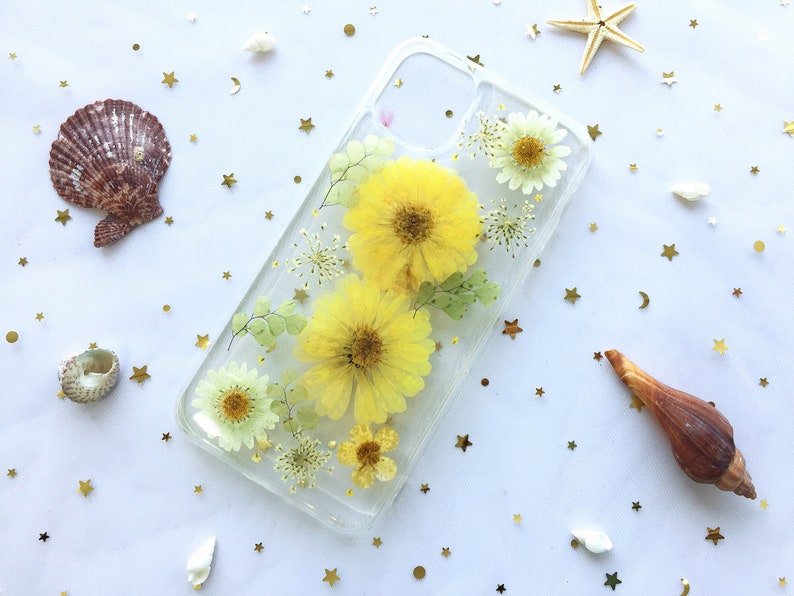 White Daisy Yellow Pressed Flowers Clear Dried Real Natural Floral Case For iPhone 12 11 Pro Max 12 11 Pro 11 12 Mini Xs Max XR X 7P 8P